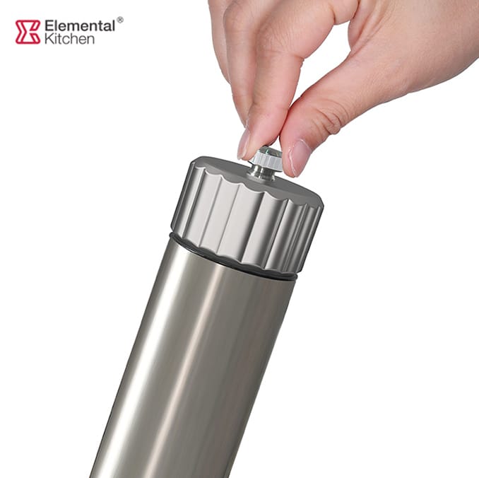 Stainless Steel Salt/Pepper Mill Attractively Finished #83580003